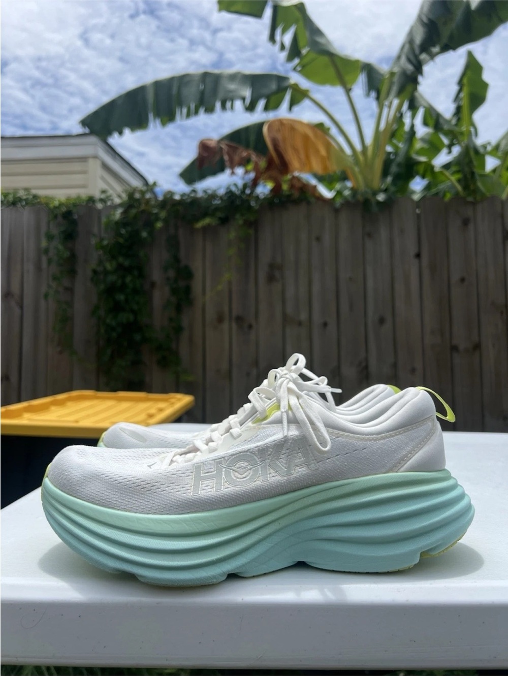 Women’s HOKA Bondi 8 White & Mint Running Shoe size 9